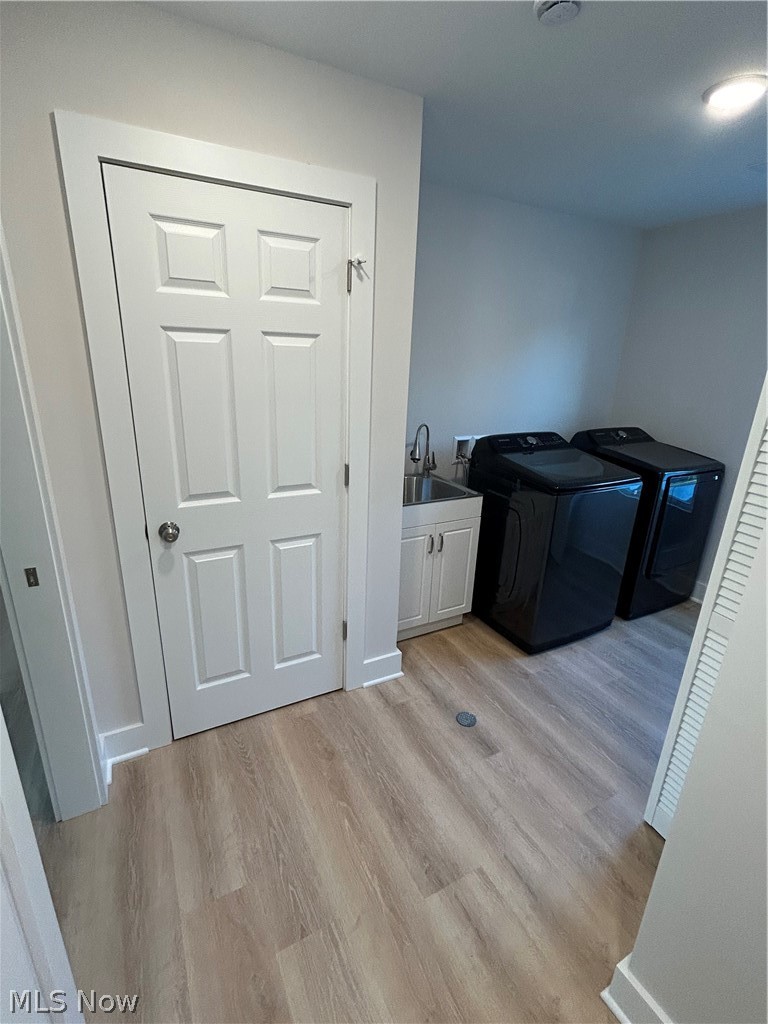 938 East Drive Sheffield Lake OH 44054