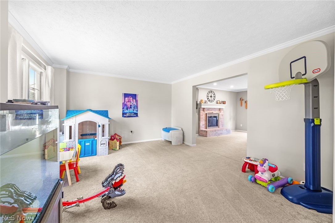 16097 N Laguardia Parkway Strongsville OH 44136