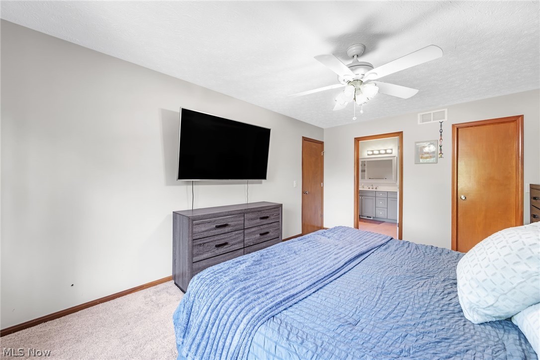 16097 N Laguardia Parkway Strongsville OH 44136