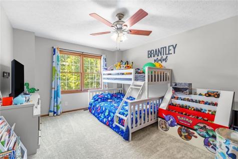 16097 N Laguardia Parkway Strongsville OH 44136