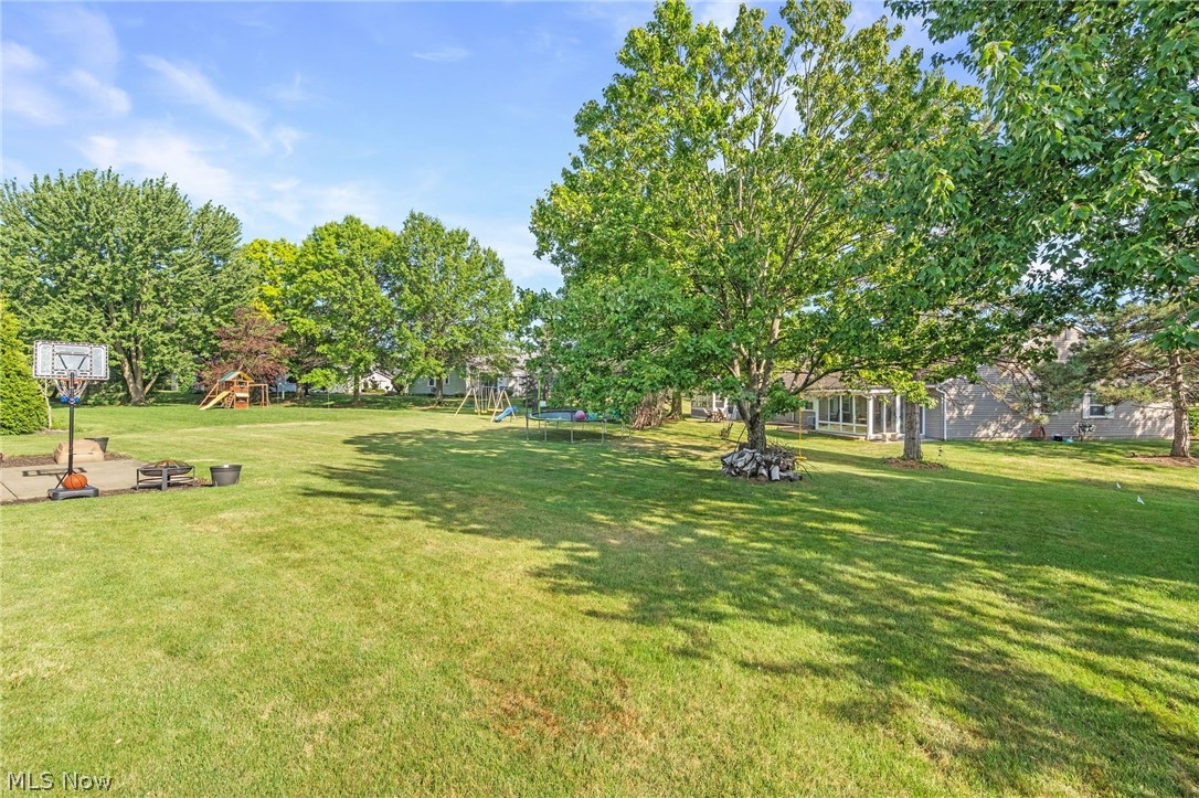 16097 N Laguardia Parkway Strongsville OH 44136