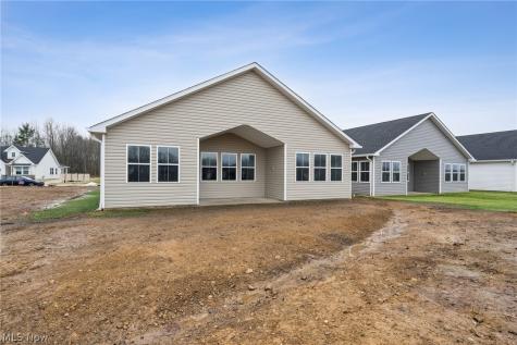 2168 Myla Way Amherst OH 44001