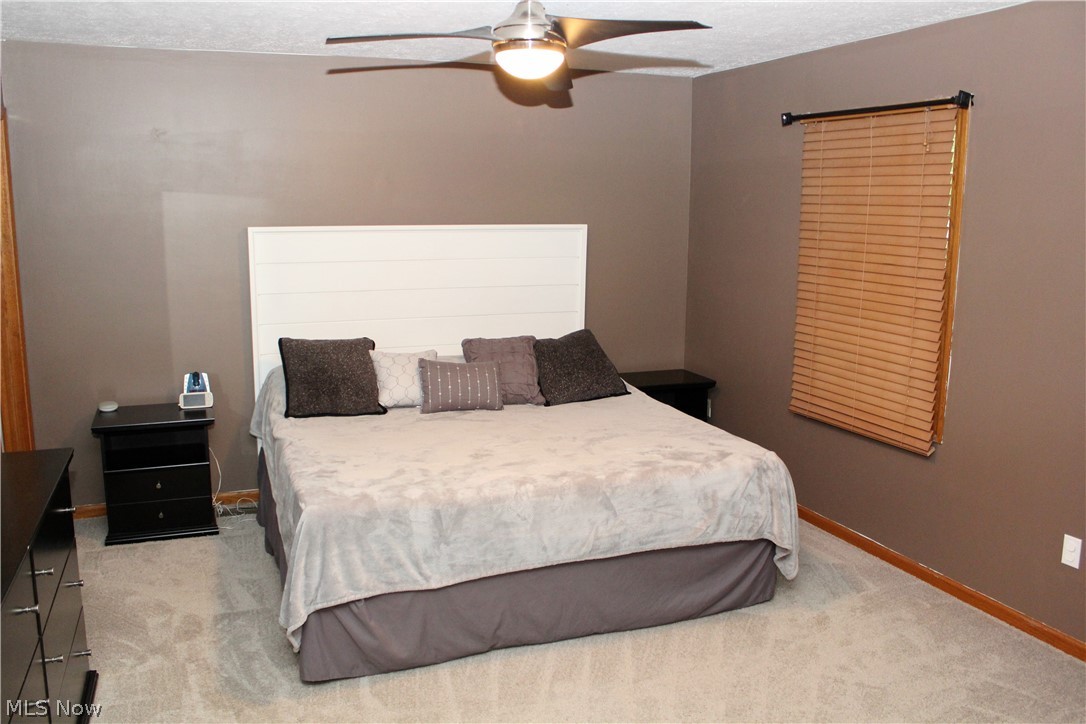 9555 S Salem Warren Road Salem OH 44460