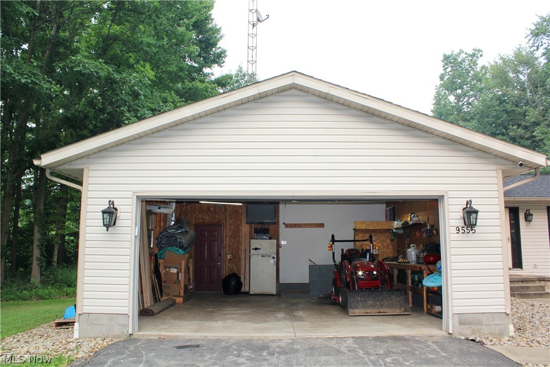9555 S Salem Warren Road Salem OH 44460