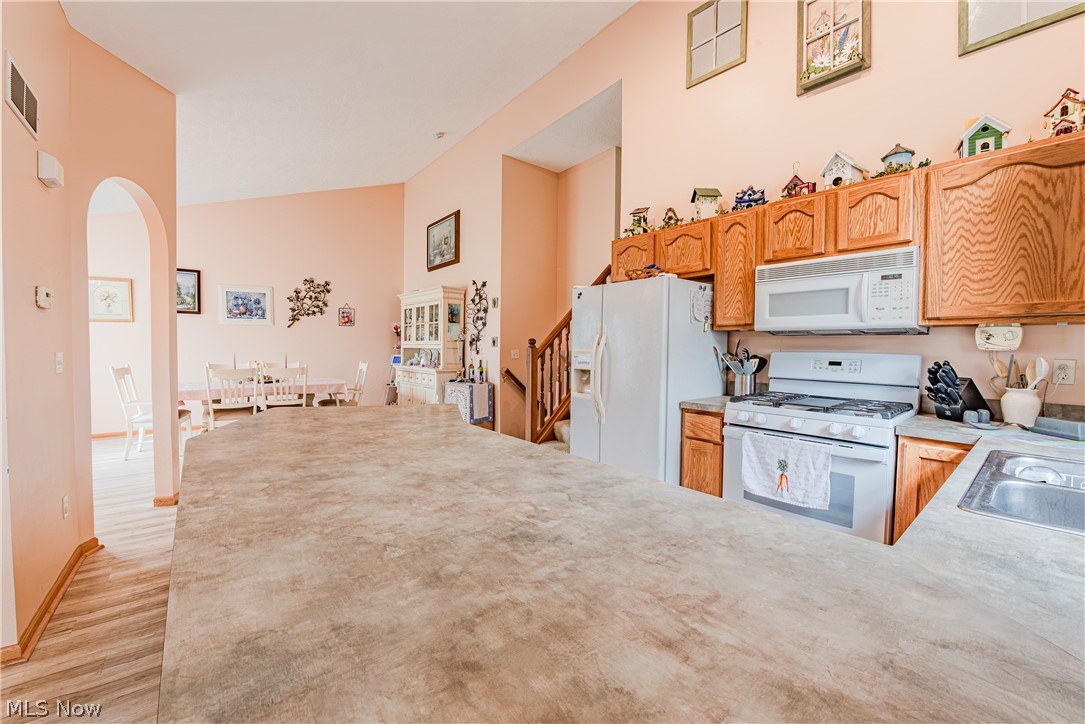 38222 Pebble Lake Trail North Ridgeville OH 44039