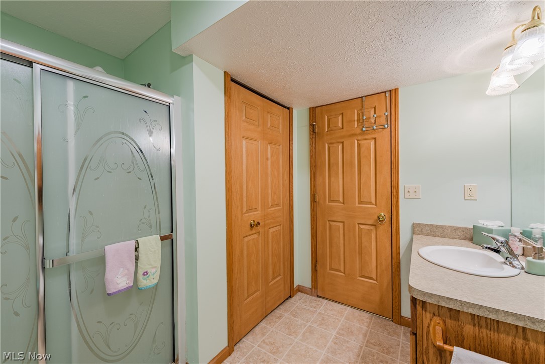 38222 Pebble Lake Trail North Ridgeville OH 44039