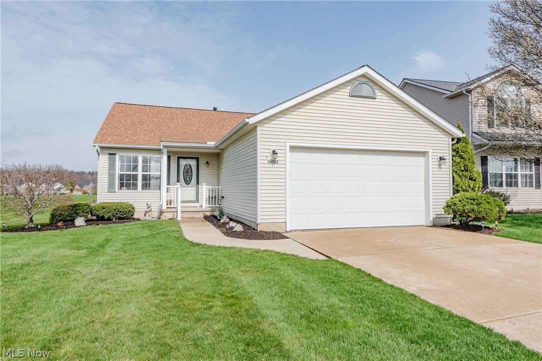 38222 Pebble Lake Trail North Ridgeville OH 44039
