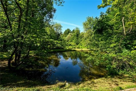 1720 Hinckley Hills Road Hinckley OH 44233