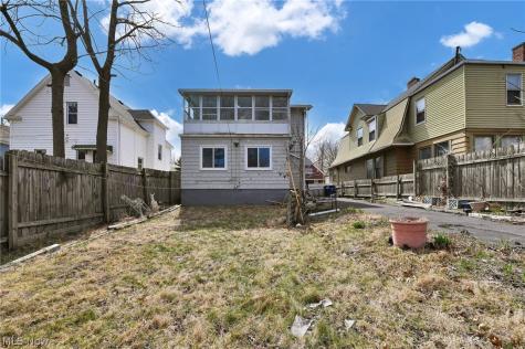 9607 Fuller Avenue Cleveland OH 44104