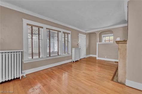 9607 Fuller Avenue Cleveland OH 44104