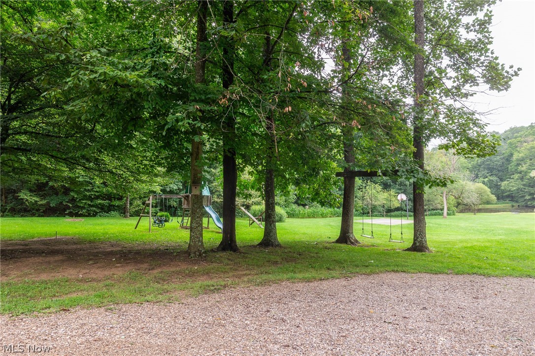 15931 Stocker Ridge Road Newcomerstown OH 43832