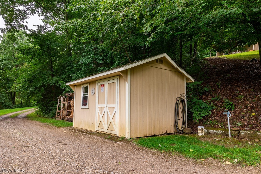 15931 Stocker Ridge Road Newcomerstown OH 43832