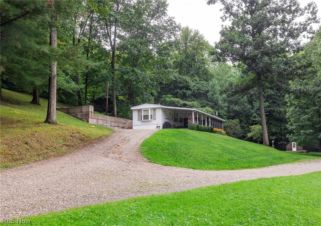 15931 Stocker Ridge Road Newcomerstown OH 43832