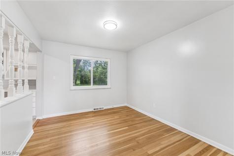 644 Wellfleet Drive Bay Village OH 44140