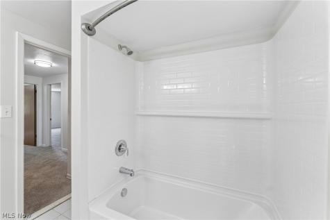 644 Wellfleet Drive Bay Village OH 44140