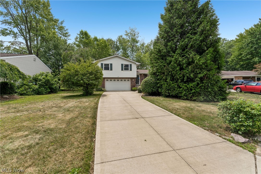 644 Wellfleet Drive Bay Village OH 44140
