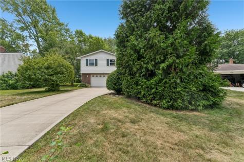 644 Wellfleet Drive Bay Village OH 44140