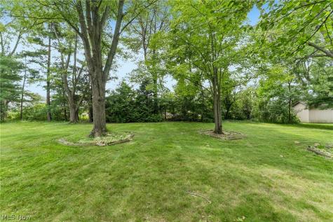 644 Wellfleet Drive Bay Village OH 44140