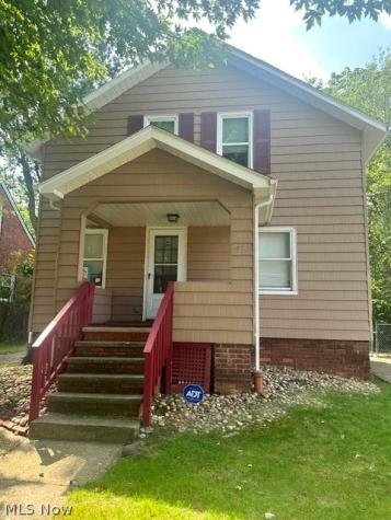 930 E 239th Street Euclid OH 44123