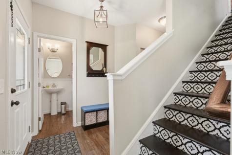 1504 Buckhurst Run Wadsworth OH 44281