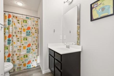 1504 Buckhurst Run Wadsworth OH 44281