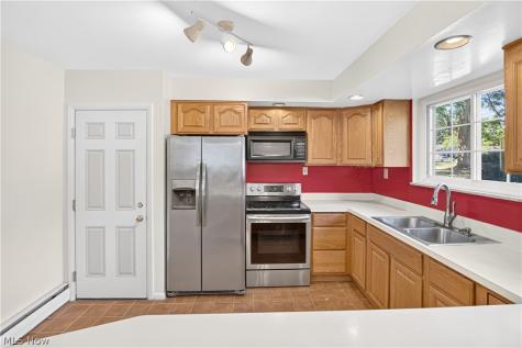 5051 Berkshire North Olmsted OH 44070
