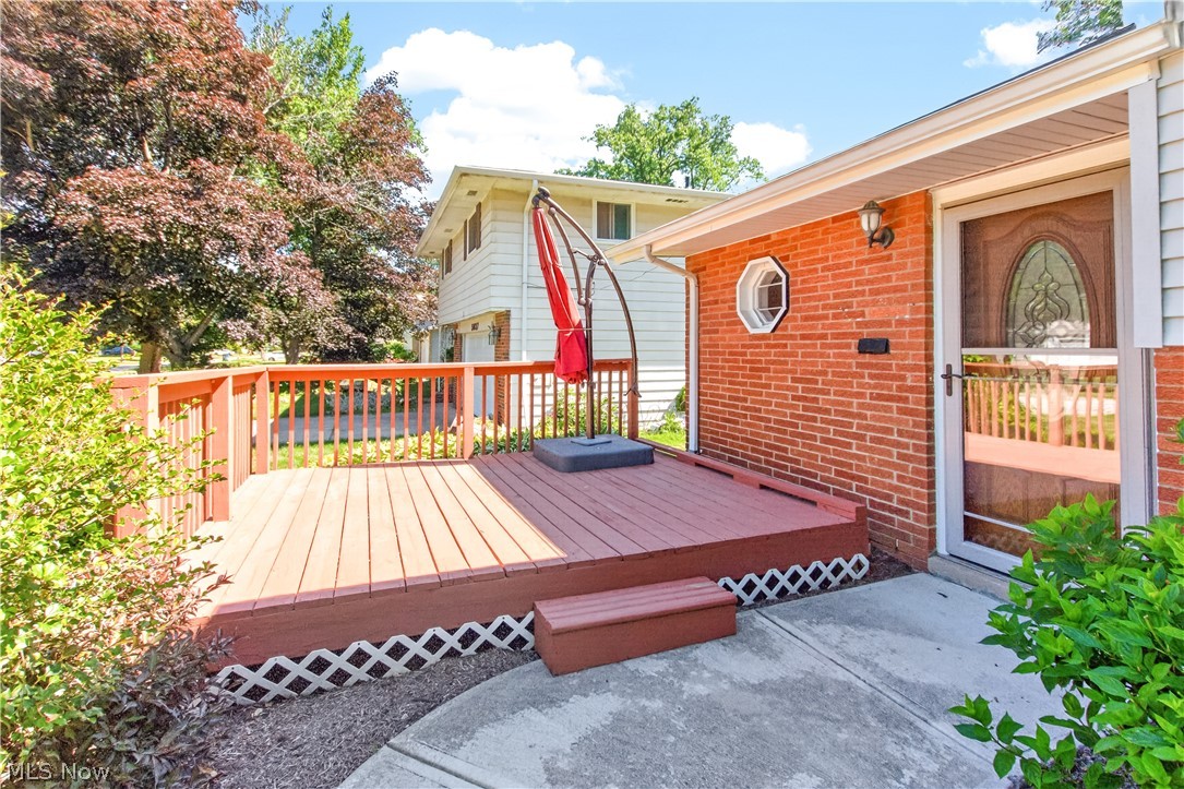 5051 Berkshire North Olmsted OH 44070