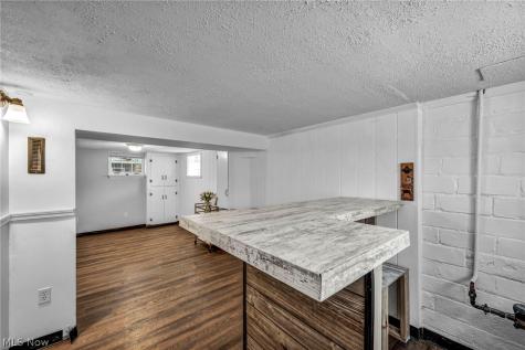 1653 Cordova Avenue Lakewood OH 44107