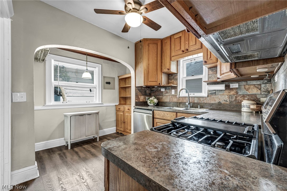 1653 Cordova Avenue Lakewood OH 44107