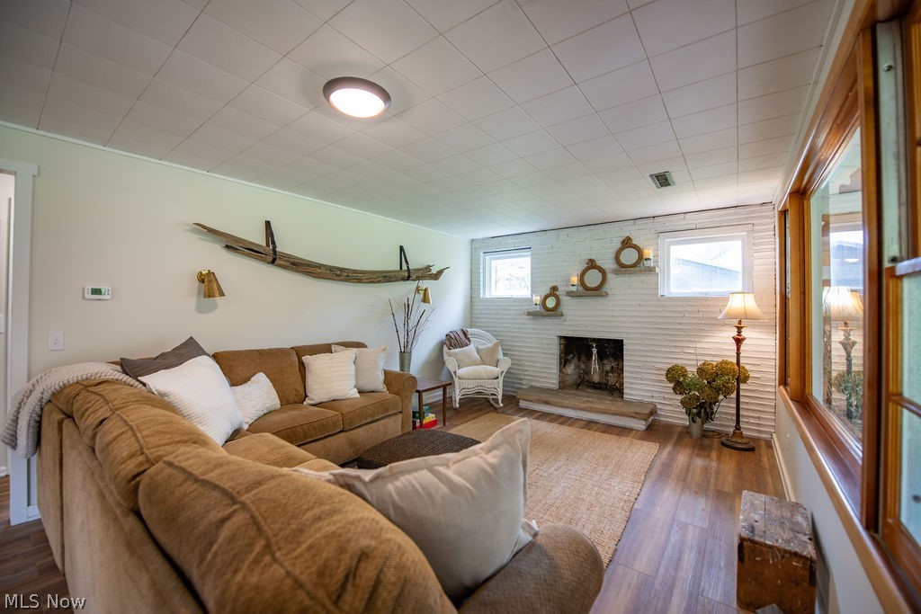 6109 Vale View Drive SW Sherrodsville OH 44675