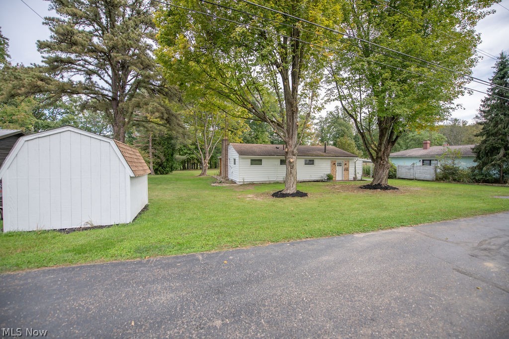 6109 Vale View Drive SW Sherrodsville OH 44675