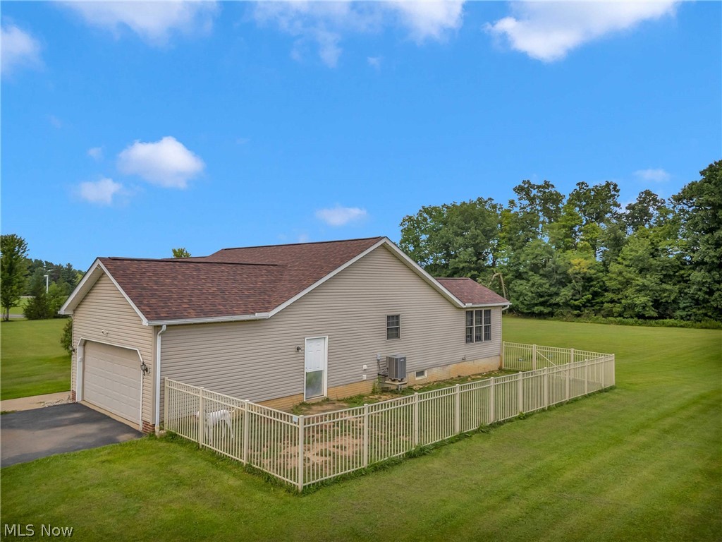 8395 Friendsville Road Seville OH 44273