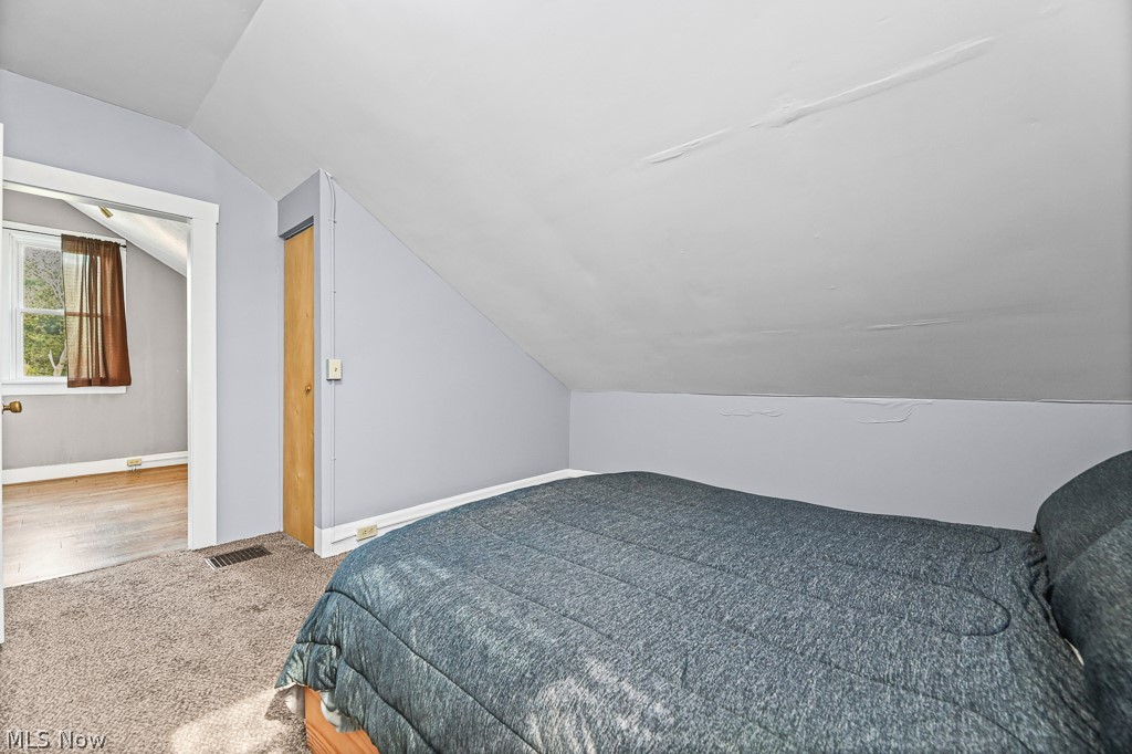 3857 Violand Street Louisville OH 44641