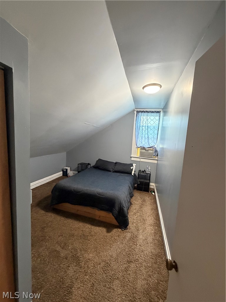 3857 Violand Street Louisville OH 44641