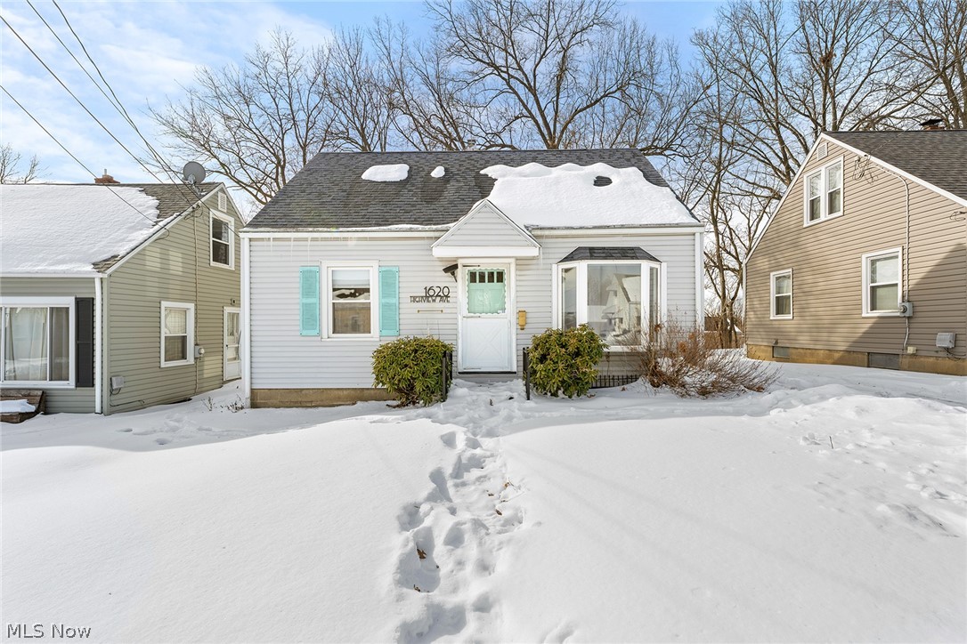1620 Highview Avenue Akron OH 44301