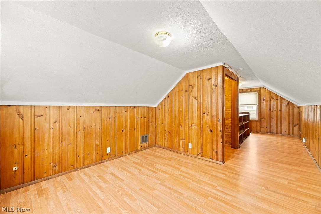 1620 Highview Avenue Akron OH 44301