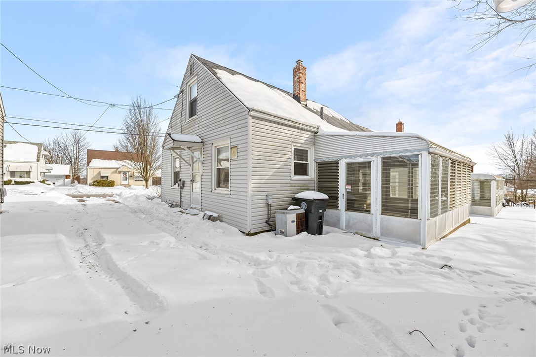 1620 Highview Avenue Akron OH 44301