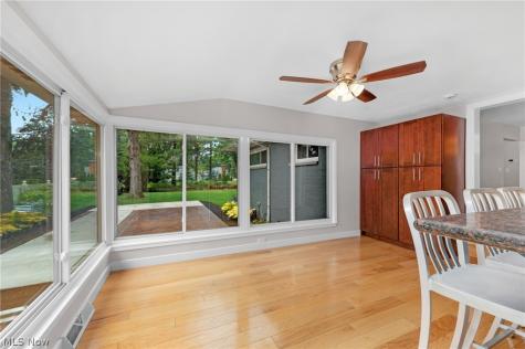 374 Bradley Road Bay Village OH 44140