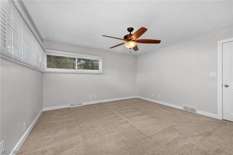 374 Bradley Road Bay Village OH 44140