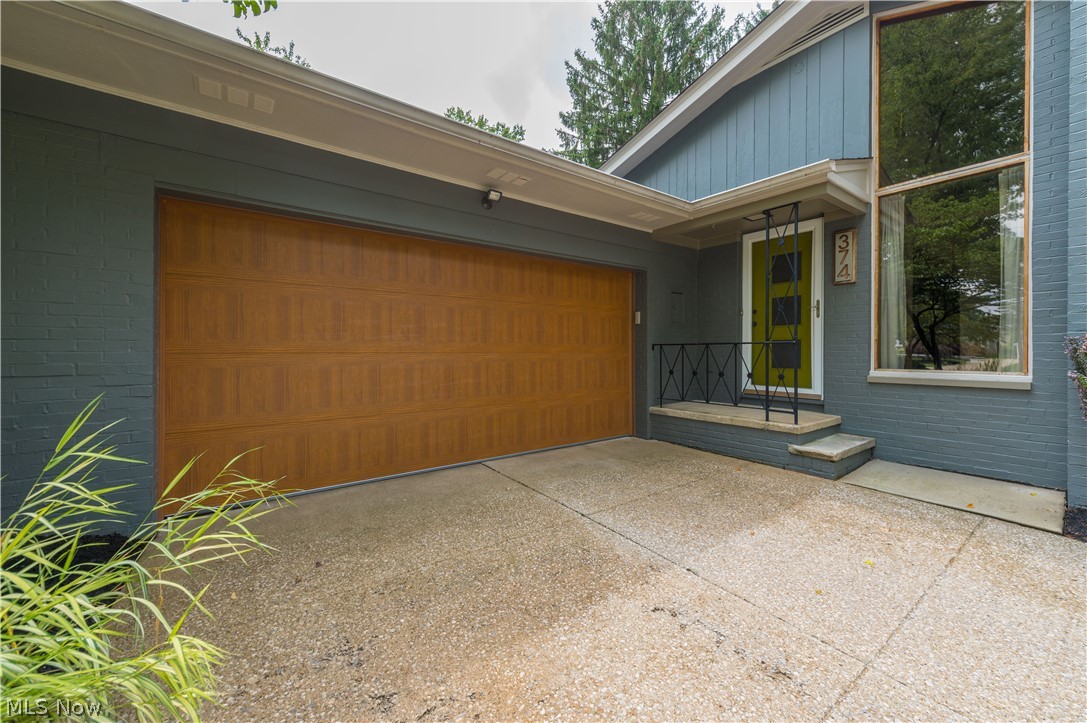 374 Bradley Road Bay Village OH 44140