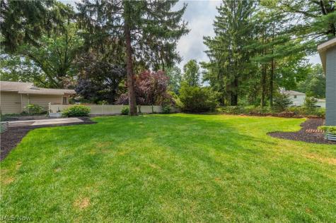374 Bradley Road Bay Village OH 44140