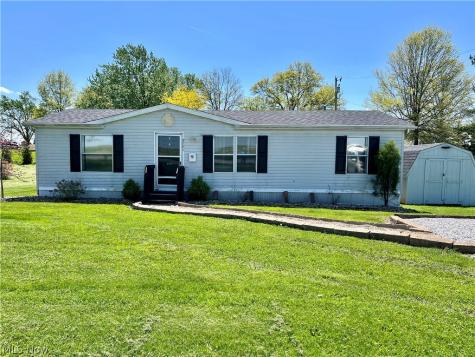 9741 Yoder Road Sterling OH 44276