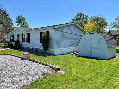 9741 Yoder Road Sterling OH 44276