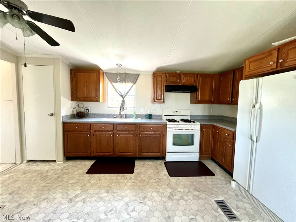 9741 Yoder Road Sterling OH 44276