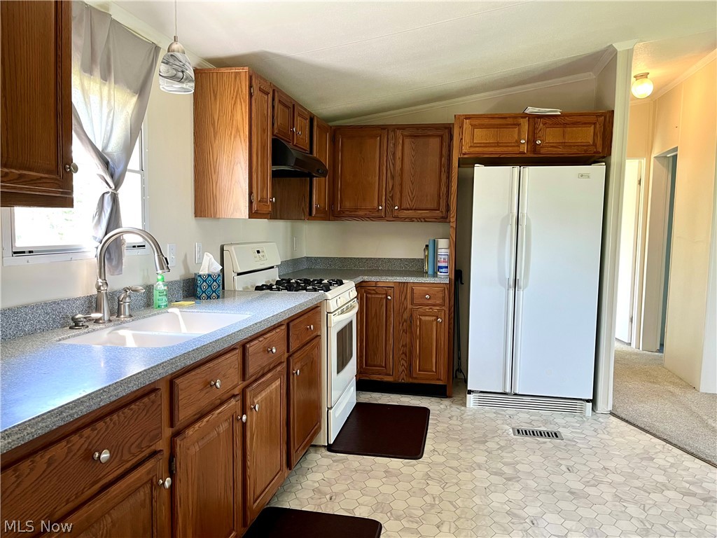 9741 Yoder Road Sterling OH 44276