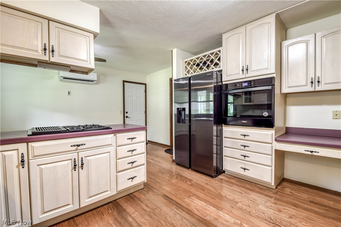 9412 Beaver Creek Drive Mentor OH 44060