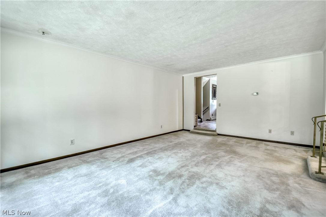 9412 Beaver Creek Drive Mentor OH 44060