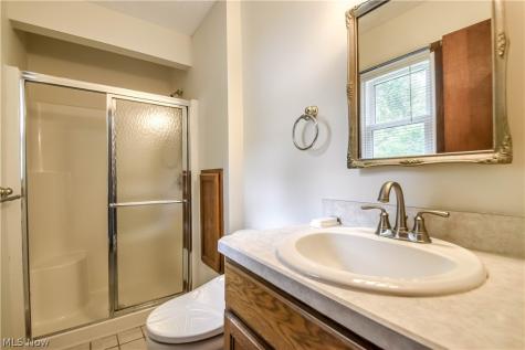 9412 Beaver Creek Drive Mentor OH 44060