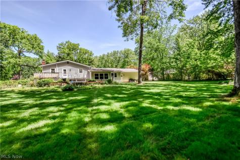9412 Beaver Creek Drive Mentor OH 44060