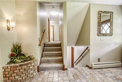 9412 Beaver Creek Drive Mentor OH 44060